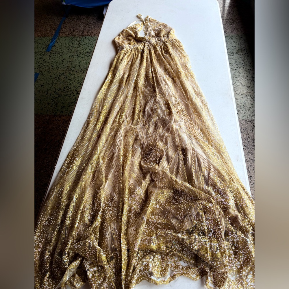 NWT Luxxel Gold Sequin Formal Dress. Size Medium. - Picture 3 of 13